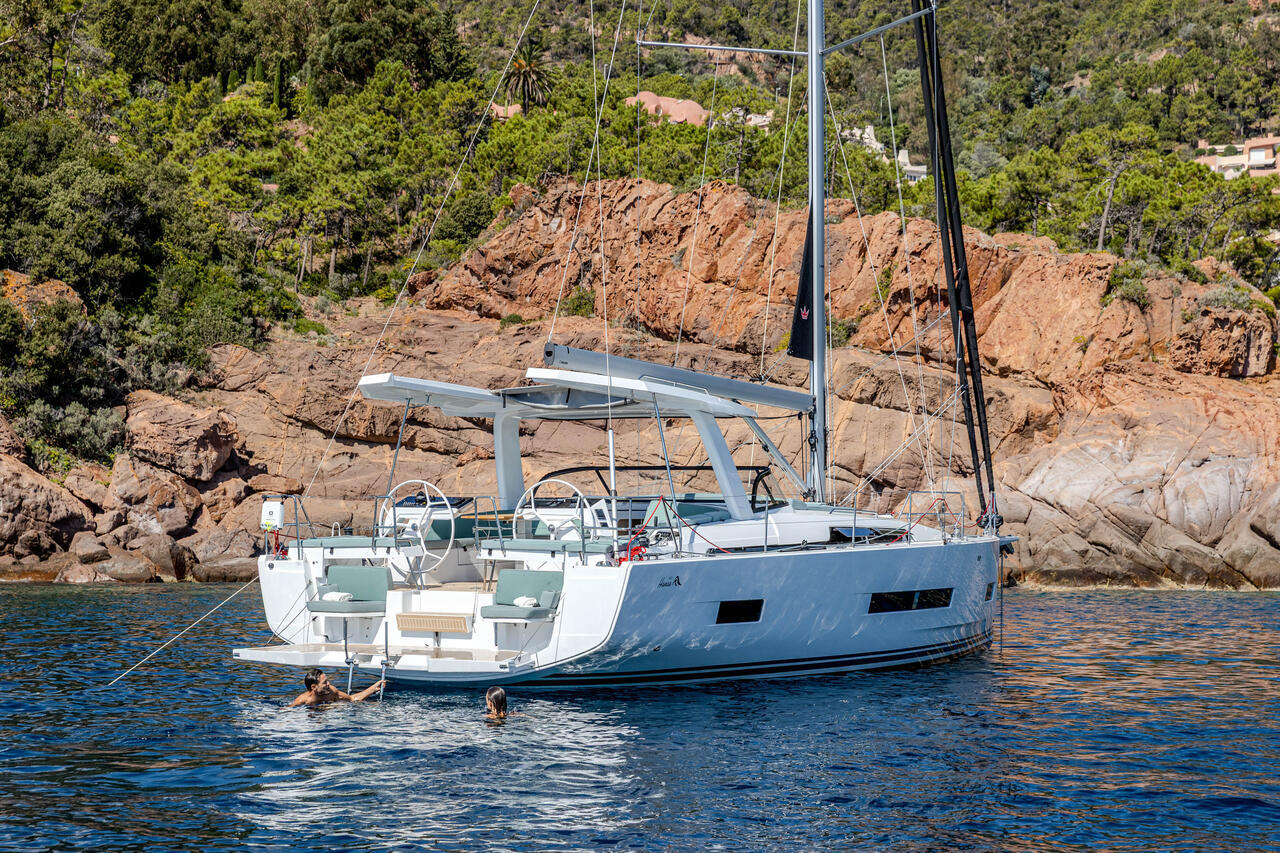 Hanse 461