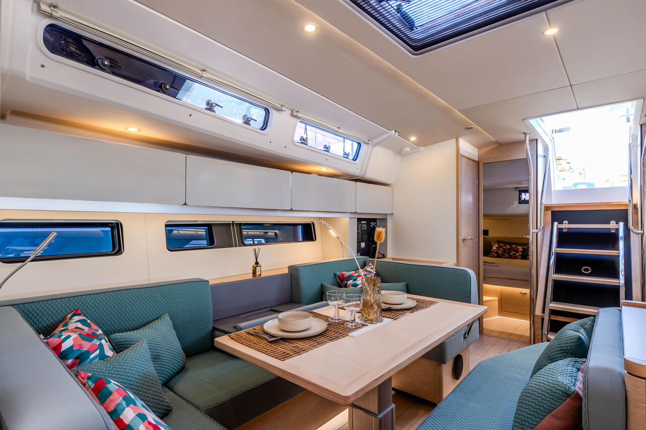 Hanse 461