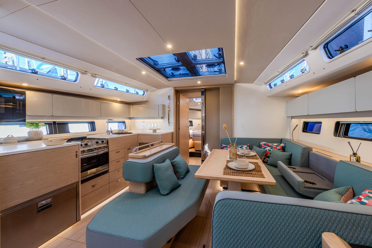 Hanse 461