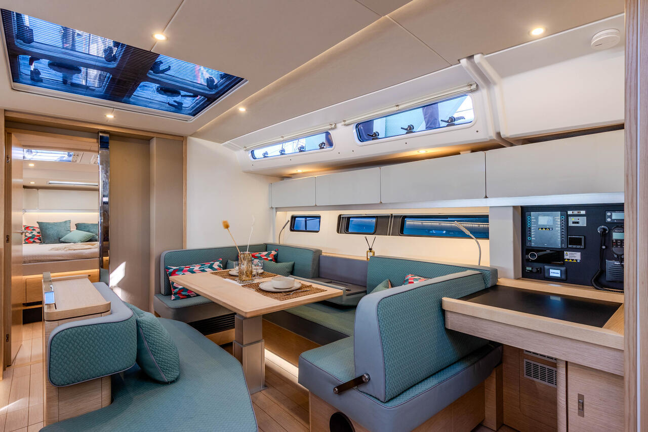 Hanse 461
